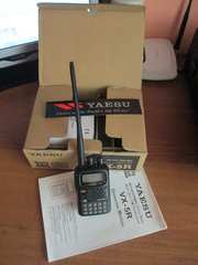 Yaesu VX-5R